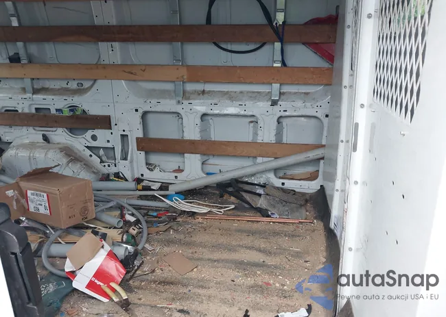 1FTNR1ZM6FKB02844: 43031062