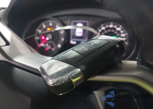 1V2LP2CA0MC525183: 43032455