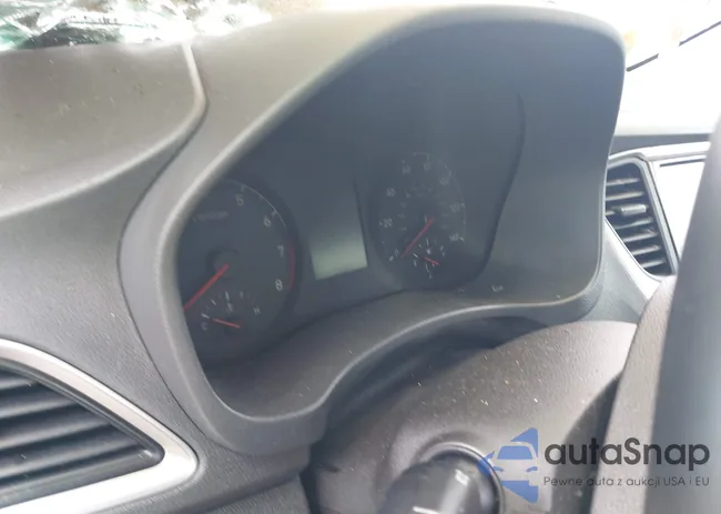 3KPC24A30JE021057: 43032484