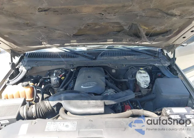 1GNEC13Z83R118236: 43032553