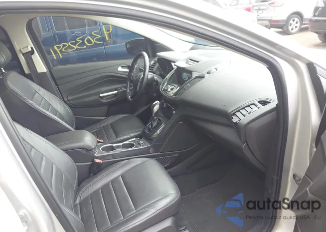 1FMCU9J95GUC08022: 43032591