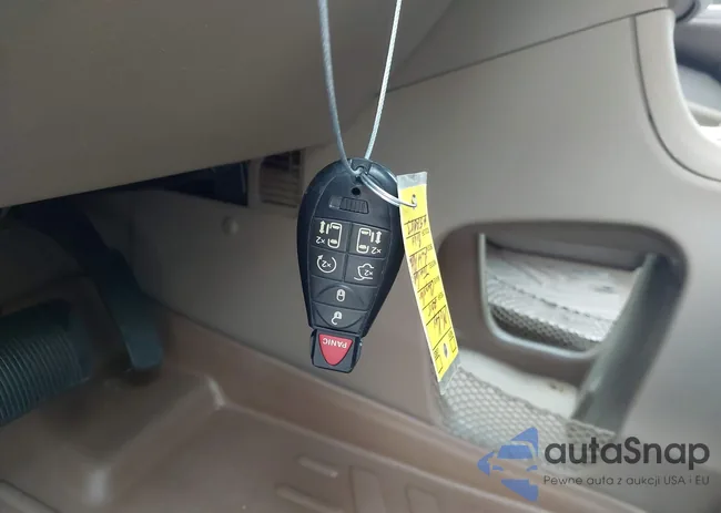 2C4RC1GG7FR710972: 43032653