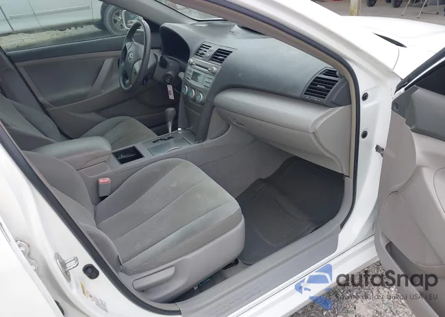 4T1BE46K69U800183: 43032667