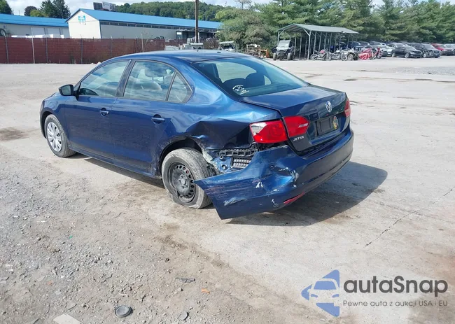 3VW2K7AJ2CM319448: 43032792