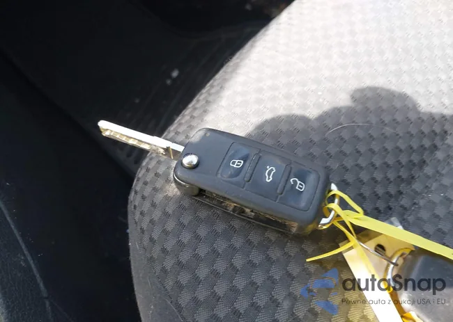 3VW2K7AJ2CM319448: 43032792