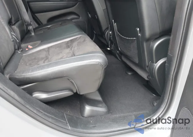 1C4RJFAG6LC209751: 43032848