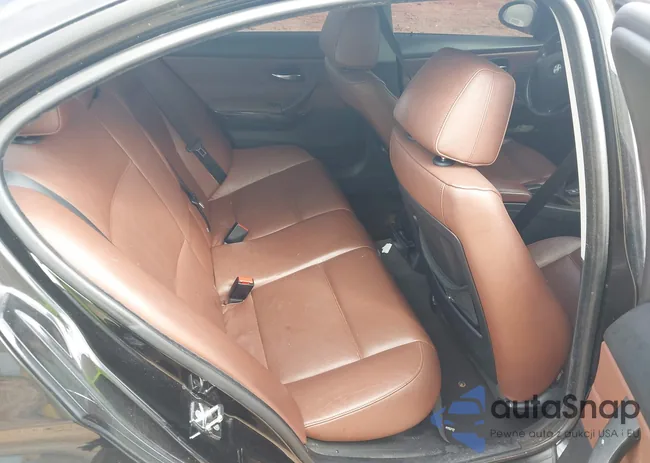 WBAVC93558K040595: 43031899