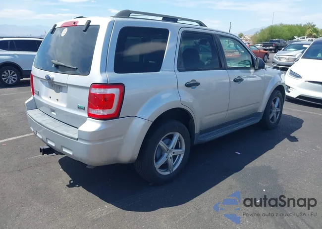 1FMCU0DGXAKD06133: 43033436