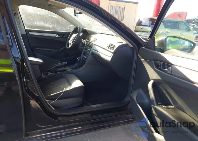 1VWAH7A38CC080971: 43033440