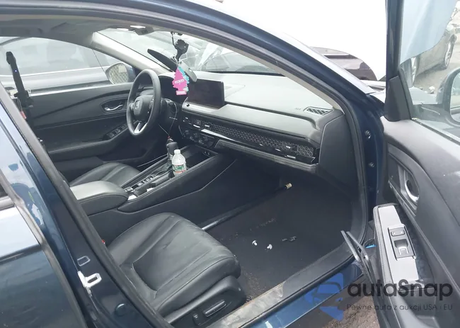 1HGCY2F8XRA043929: 43033492