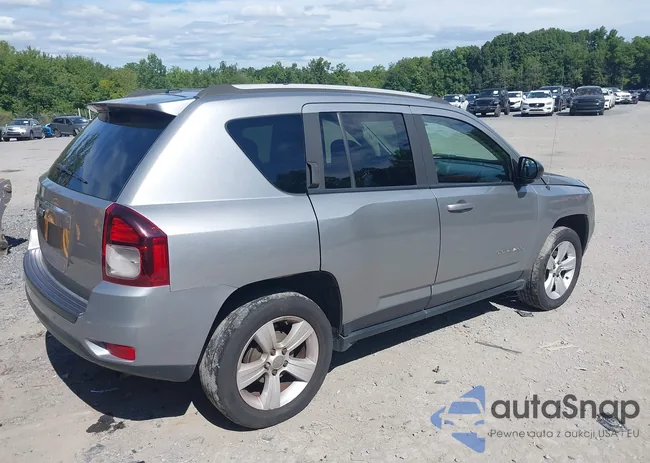 1C4NJCBAXGD687484: 43033587