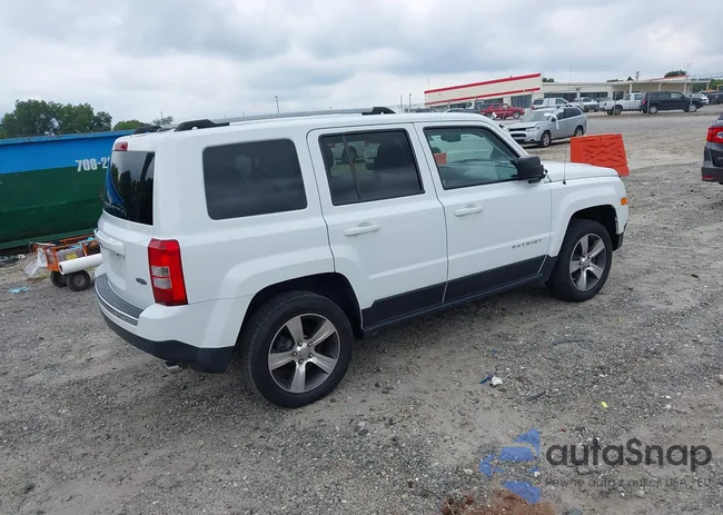 1C4NJRFB3GD552322: 43033627