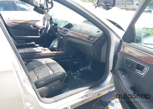 WDDHF8JB4DA738065: 43033857