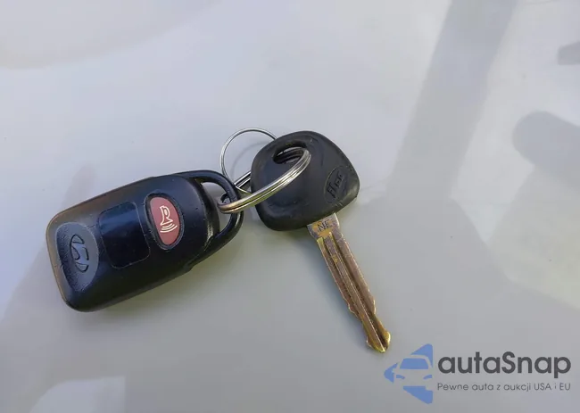 KMHD74LF0HU089623: 43032888