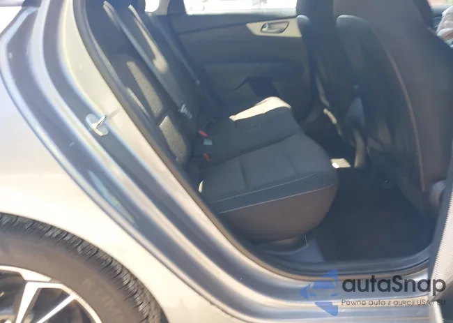 3KPF24ADXRE786939: 43033251