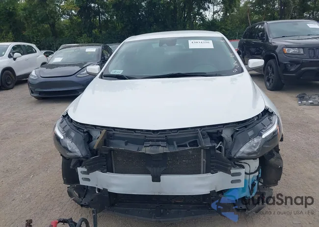 1G1ZD5ST2PF229800: 43034316