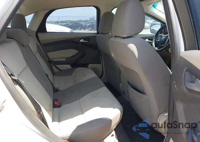 1FADP3F26DL119432: 43034556