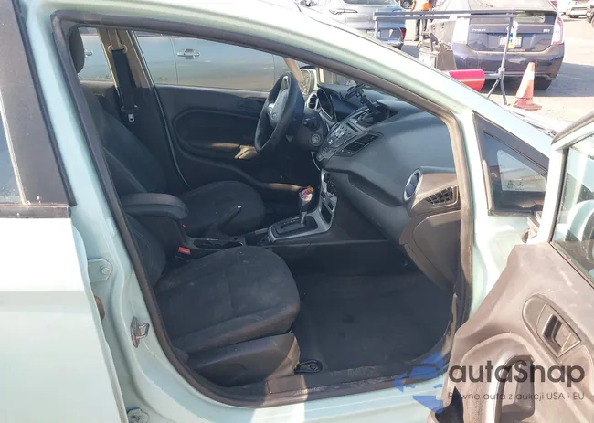 3FADP4EJ9HM104426: 43034570