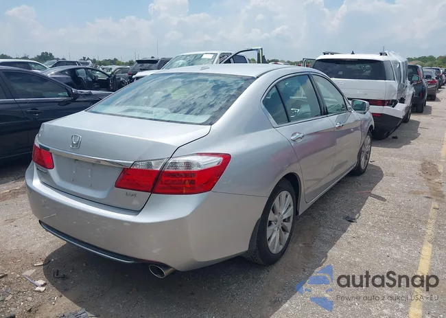 1HGCR3F83DA019418: 43034586