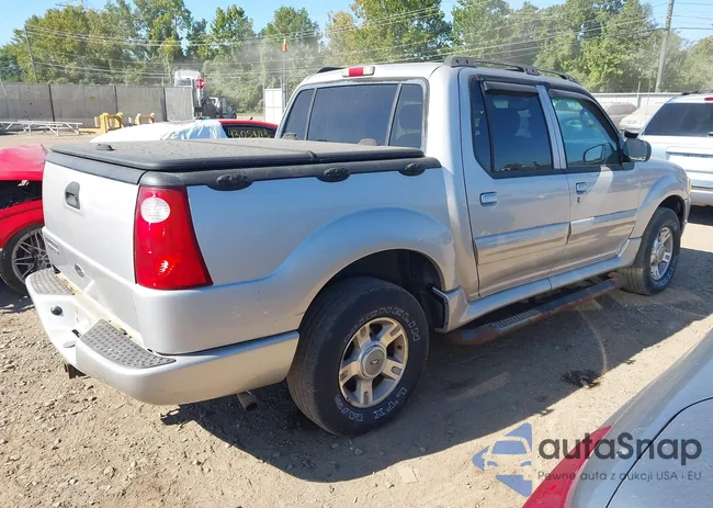 1FMDU67K84UA15176: 43034755