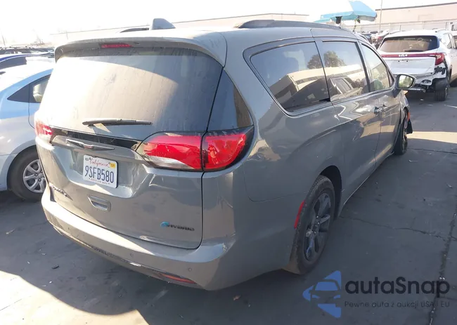 2C4RC1N74LR261412: 43034756