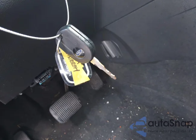 1FM5K8D80FGA50049: 43034822