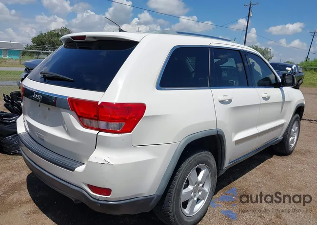 1C4RJEAG3CC142584: 43035460