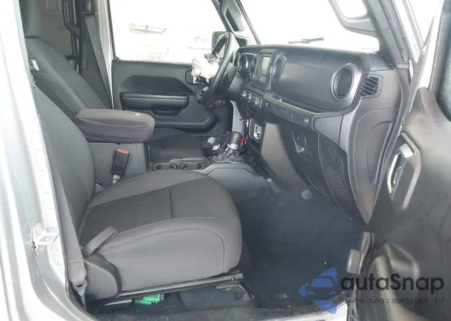 1C4HJXDG8MW722786: 43035484