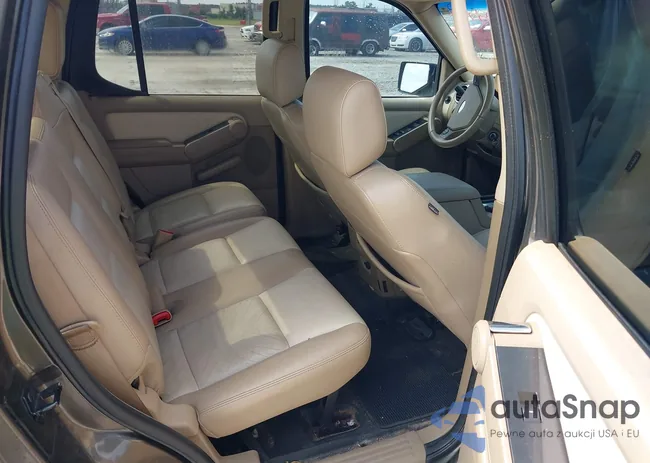 1FMEU33E38UA44819: 43035559