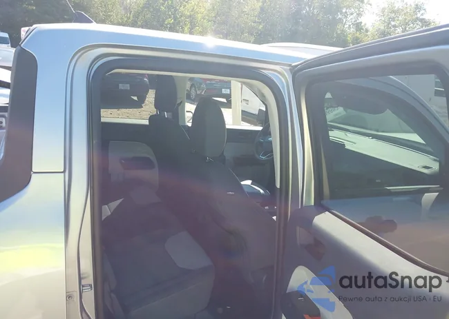 3FTTW8J93RRA84013: 43035582