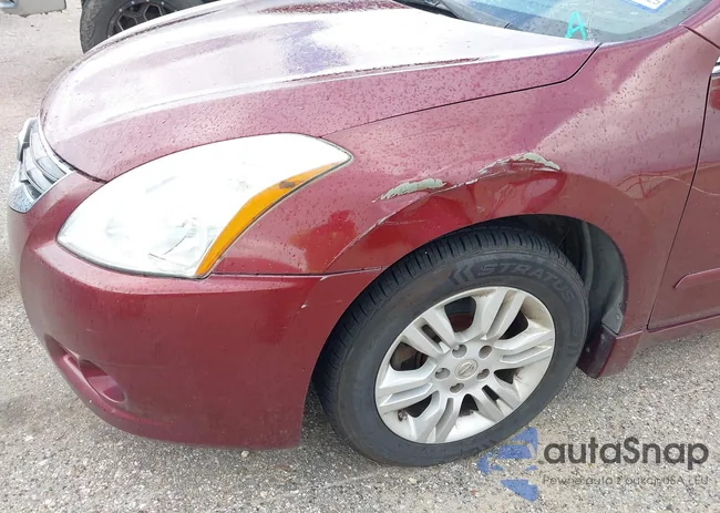 1N4AL2AP2BN421779: 43035694