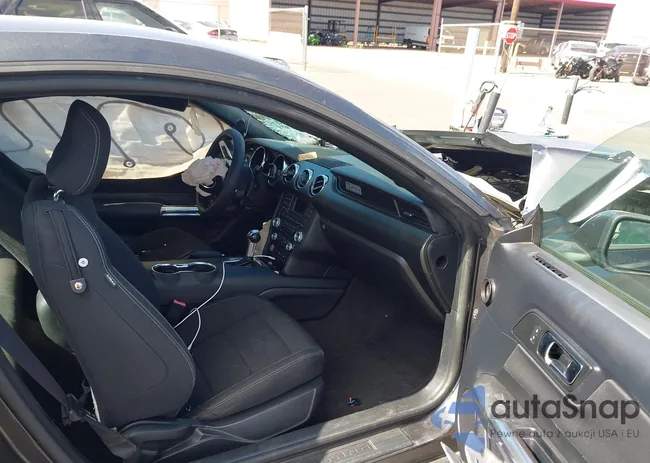 1FA6P8AM4F5303144: 43035210