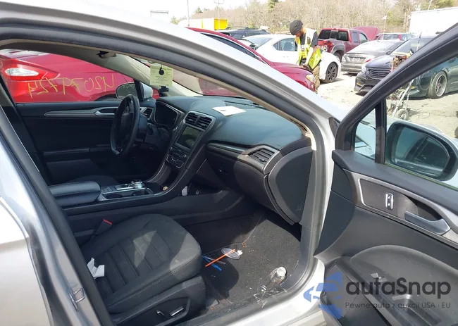 3FA6P0LU5KR145967: 43036307