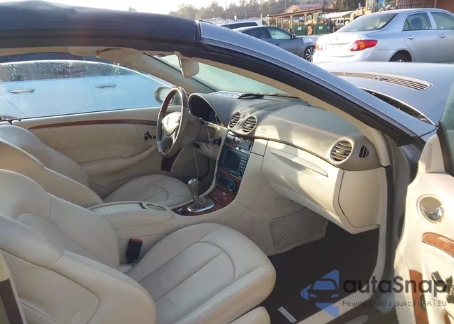 WDBTK56F28F252498: 43036343