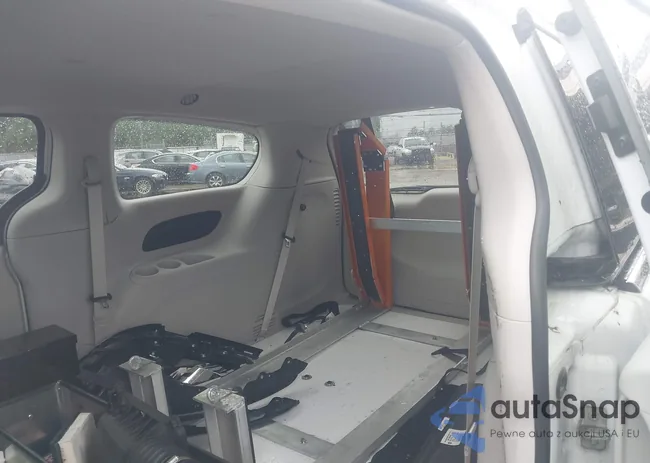 2C4RC1CG8RR107751: 43036502