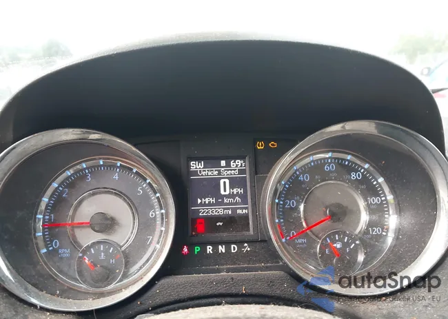 2C4RC1CG5DR588843: 43036533