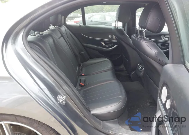 WDDZF4JB2JA407221: 43036541