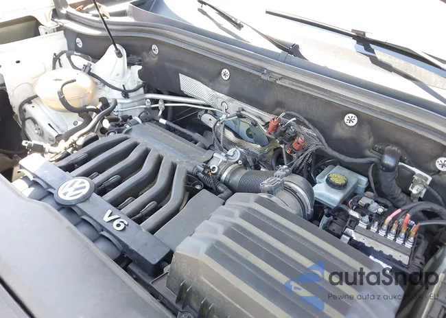 1V2LR2CA9JC549293: 43035859