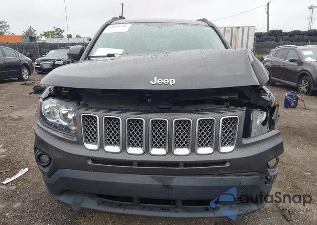 1C4NJDEB9HD112370: 43035905