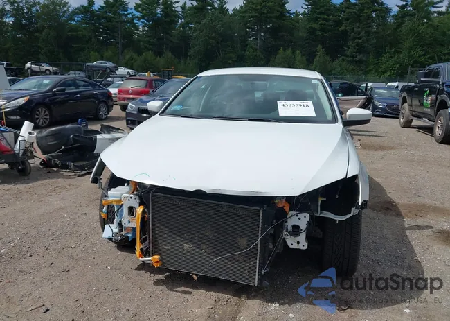 3VW2B7AJ1HM400657: 43035918