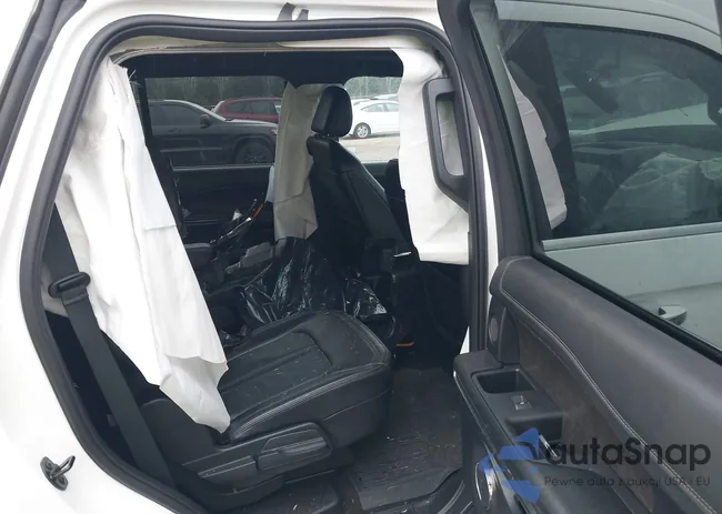 1FMJU2AT9MEA58058: 43035998