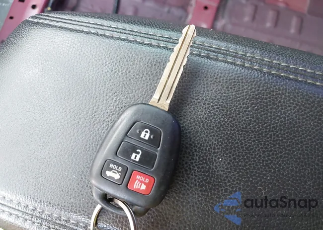 2T1BURHE2GC588260: 43036224