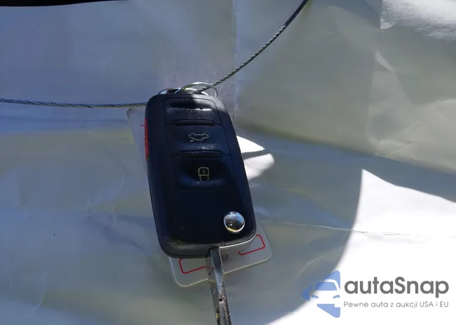 1VWDT7A34HC045895: 43037282