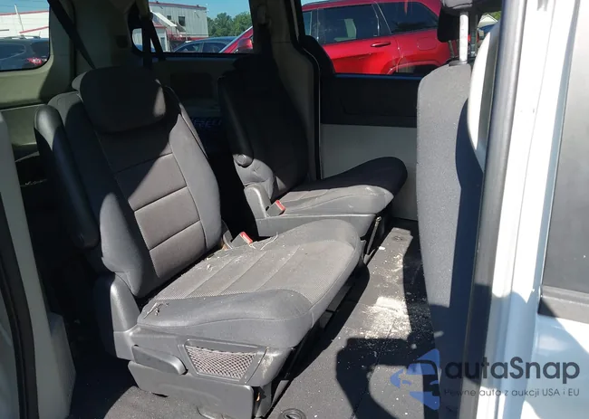 2D8HN44EX9R687073: 43037305