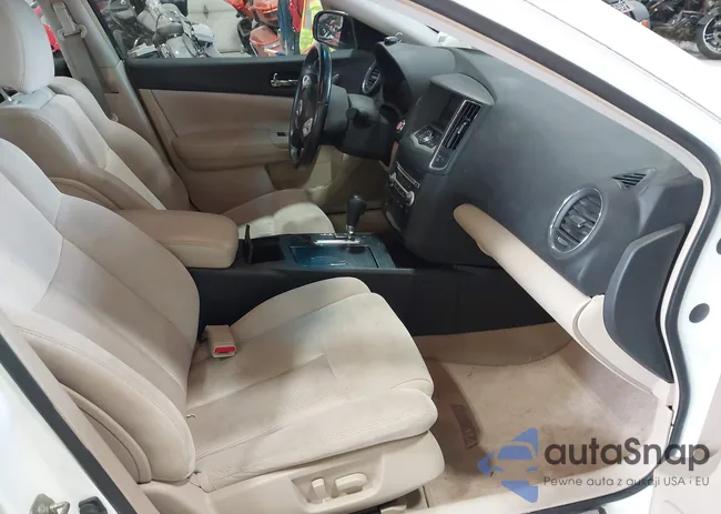 1N4AA5AP6EC494032: 43037722