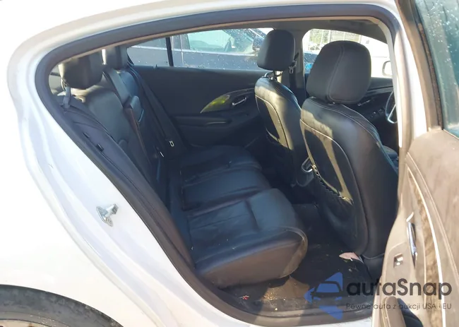 1G4GF5G33FF160174: 43037809