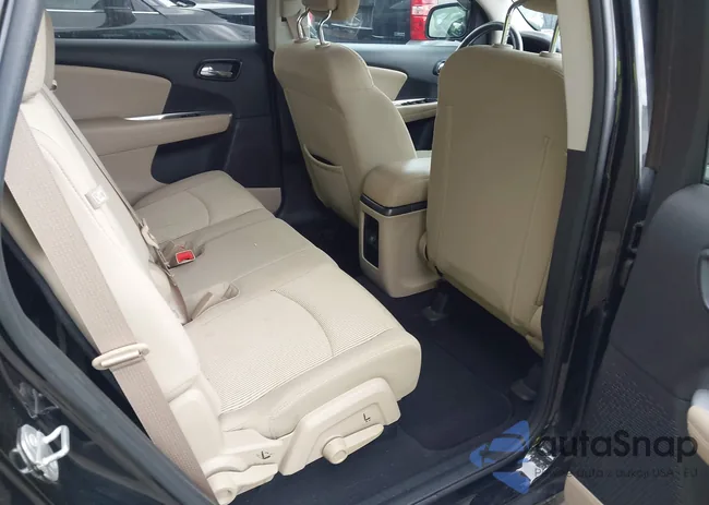 3C4PDCBG3FT596053: 43037851