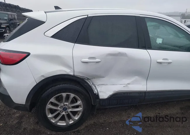 1FMCU9G62MUA25508: 43037083