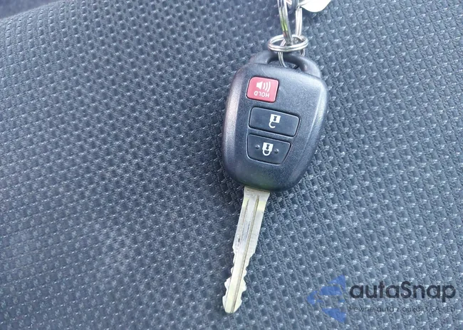 2T3RFREV7HW595015: 43037117