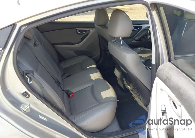 KMHDH4AE3FU322589: 43038269